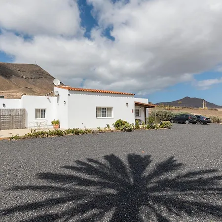 Casa Guerepe Holiday home