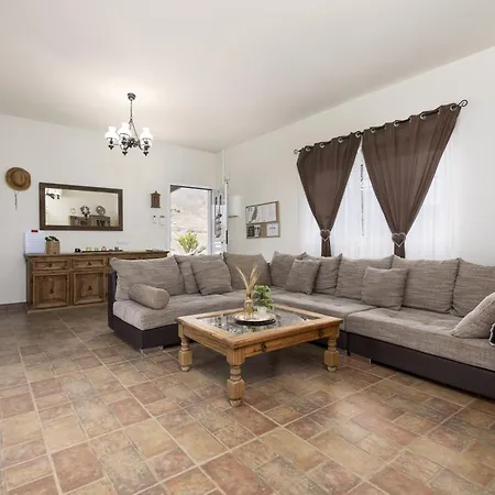 Holiday home Casa Guerepe La Pared (Las Palmas)